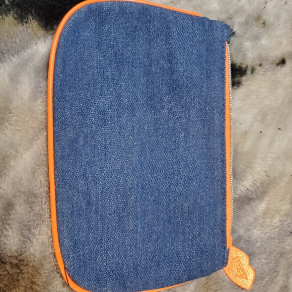 💄💋 MAKE-UP BAG - Picture 3 of 3